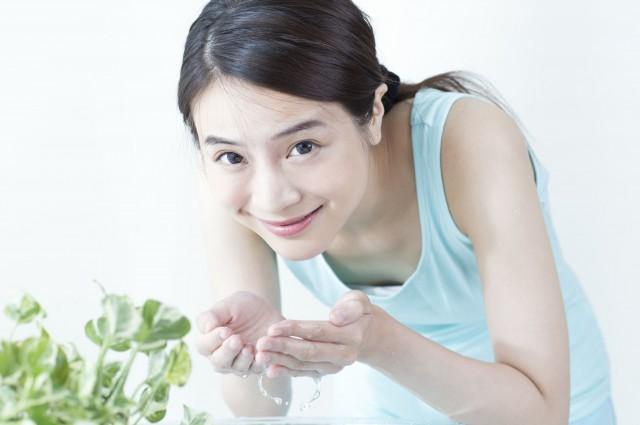 怎么去黑头 4个有效去除黑头的方法推荐