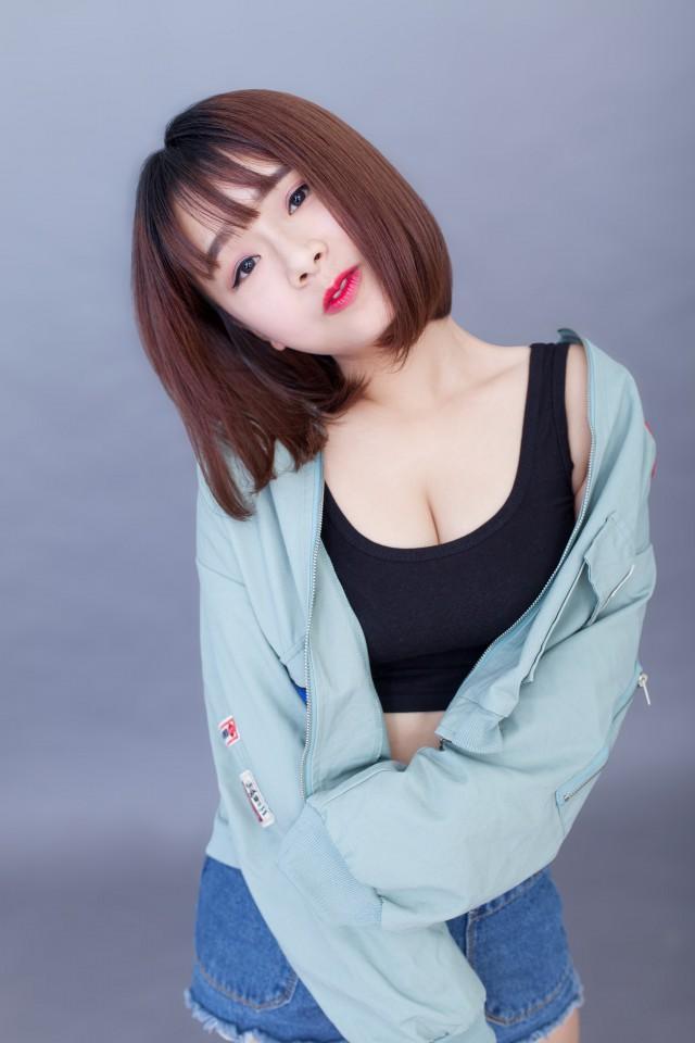 夏季防晒衣怎么穿好看 夏季防晒衣怎么搭配才好看