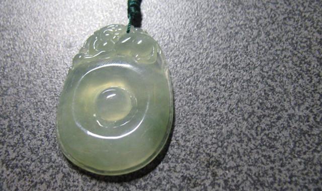 男人戴什么玉石好 原来有这样的讲究的