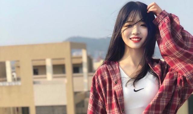 秋季流行女装穿搭 秋季流行女装穿搭推荐