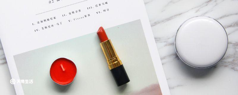 只涂口红算化妆吗