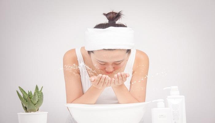 海藻面膜适合哪个年龄段