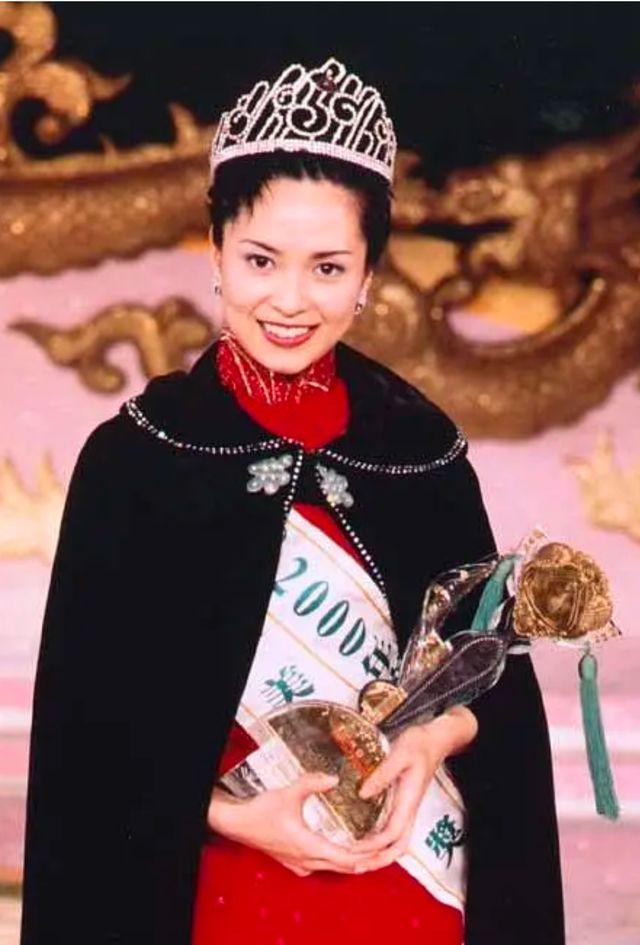 郭羡妮否认10岁爱女以“童星”出道:实在不敢当