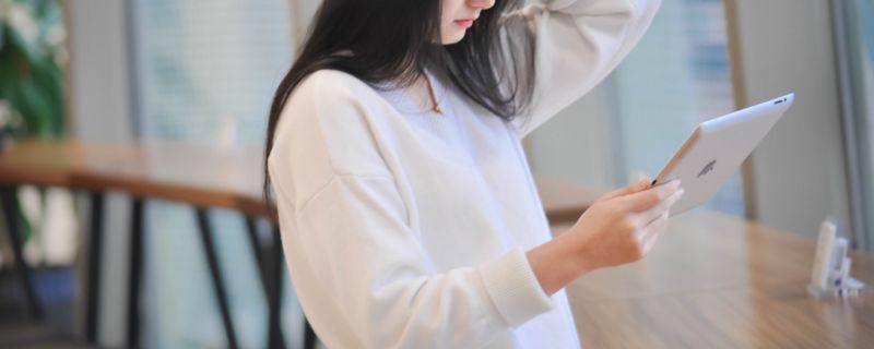 绿色配什么颜色好看