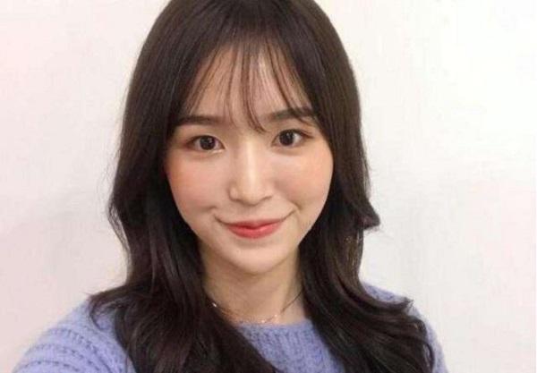 头发多的女生做什么发型