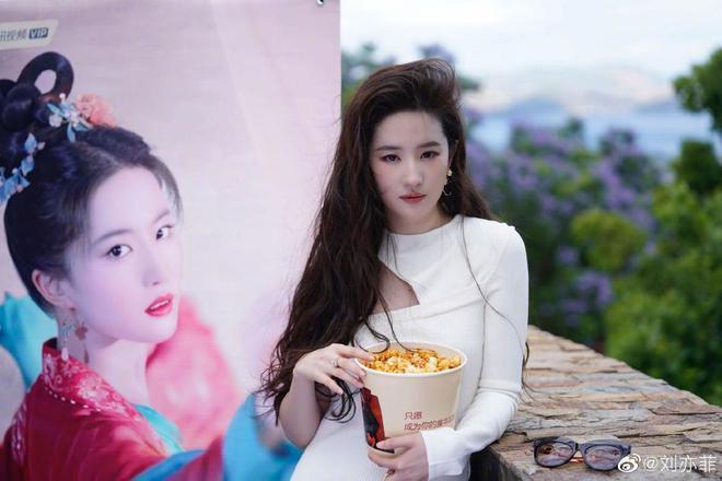 《梦华录》首播:刘亦菲陈晓颜值出众 剧情与质感获赞