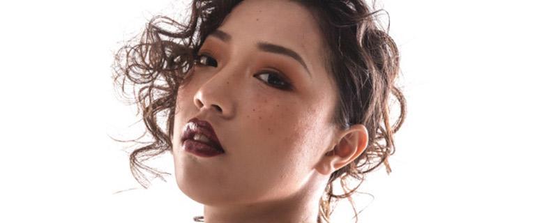 热烫羊毛卷需要弹力素吗