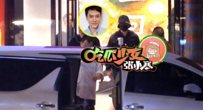 有望复合?赵丽颖冯绍峰同时现身横店,戴情侣款渔夫帽疑有新合作