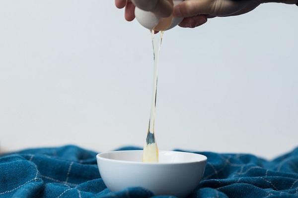 珍珠粉鸡蛋清面膜功效