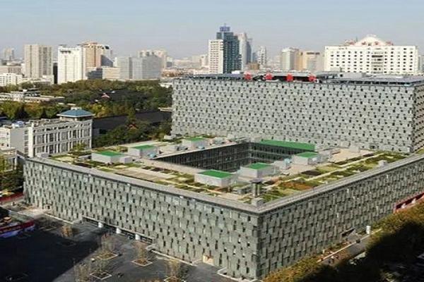 2022年南京鼓楼医院三代试管费用需要多少，求费用明细！