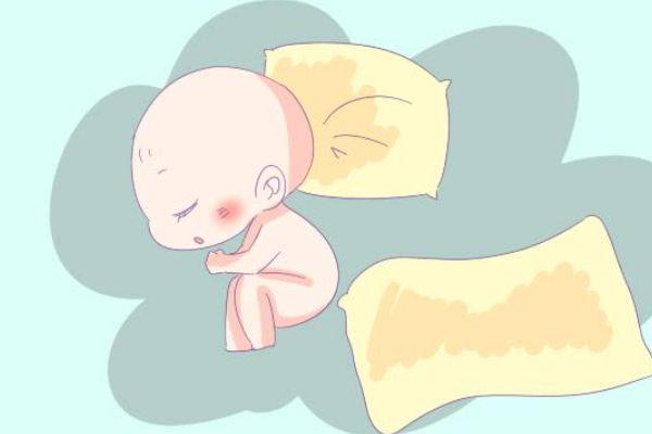两个月的婴儿嗜睡的原因是什么?如何处理?