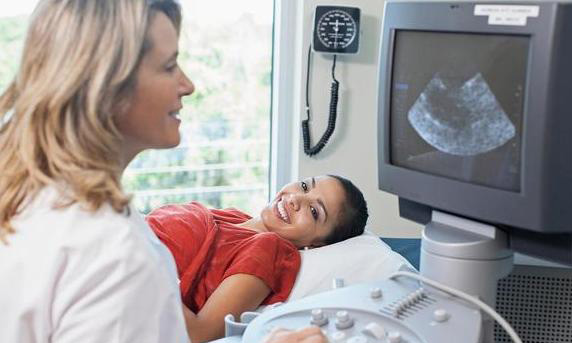 做四维彩超检查挂普通号和专家号的区别是什么？