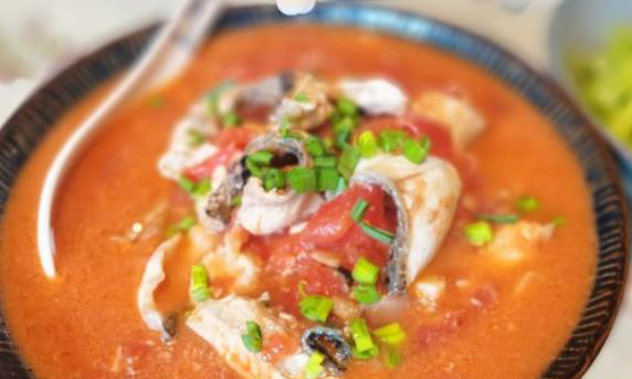 如何能够做出好喝的番茄黑鱼汤？做法是什么？