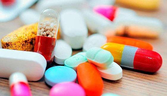 回春散和小儿豆豉翘都治小孩发烧，但还是有一些区别