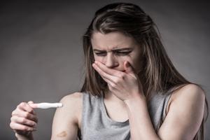 胚胎着床后会轻易掉吗？