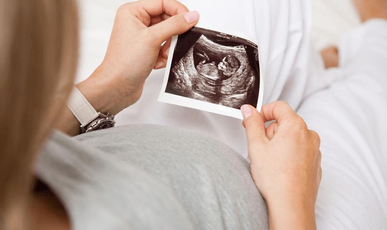 做三代试管婴儿和谁更像，是爸爸还是富强?