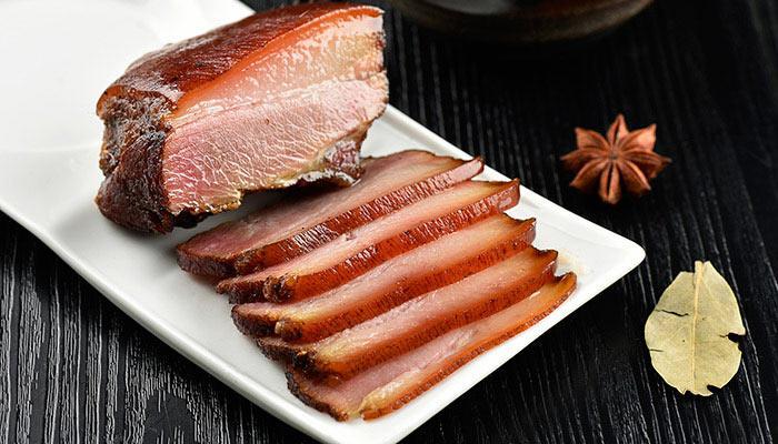 腊肉上面的盐霜怎么处理