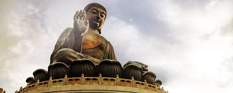 东方三圣佛是哪三位