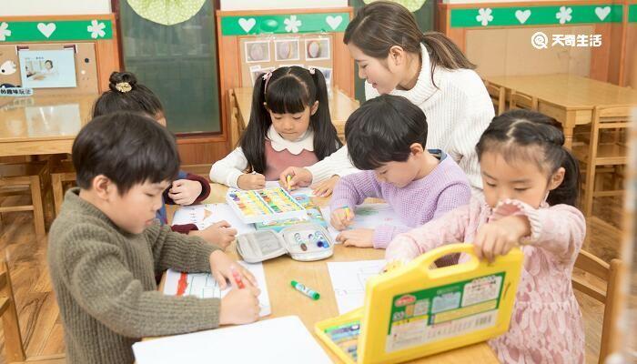 小孩多动症的表现