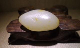 和田玉籽料鉴别大全(和田玉籽料是什么?如何鉴定和田玉?)