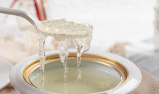 燕窝泡发用冷水还是热水 泡发燕窝是用冷水还是热水