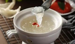 原只椰子炖燕窝的做法，燕窝小椰炖